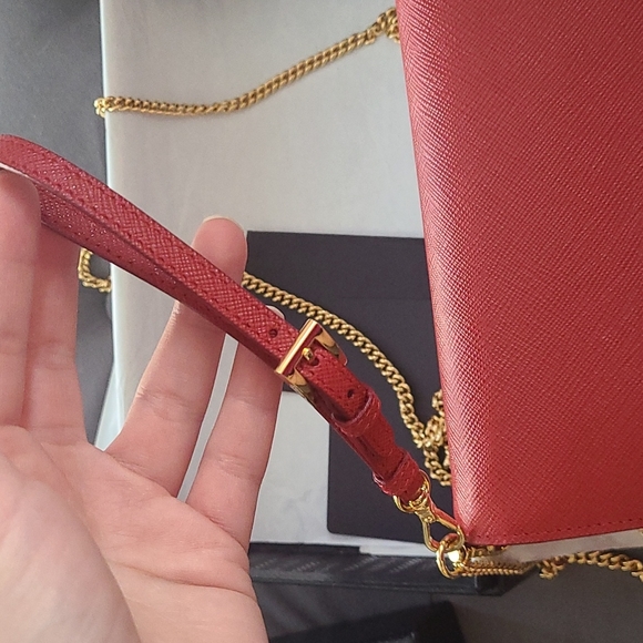 Prada Cross Body Saffiano Red Bag - Picture 3 of 6